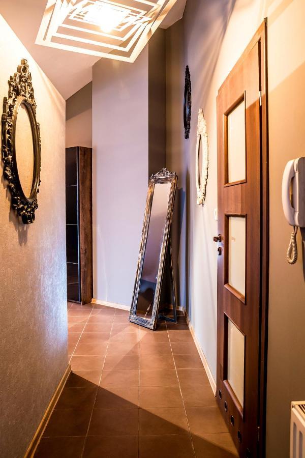 Style Apartment Next To Kazimierz And Old Town + Netflix Krakow Exterior photo